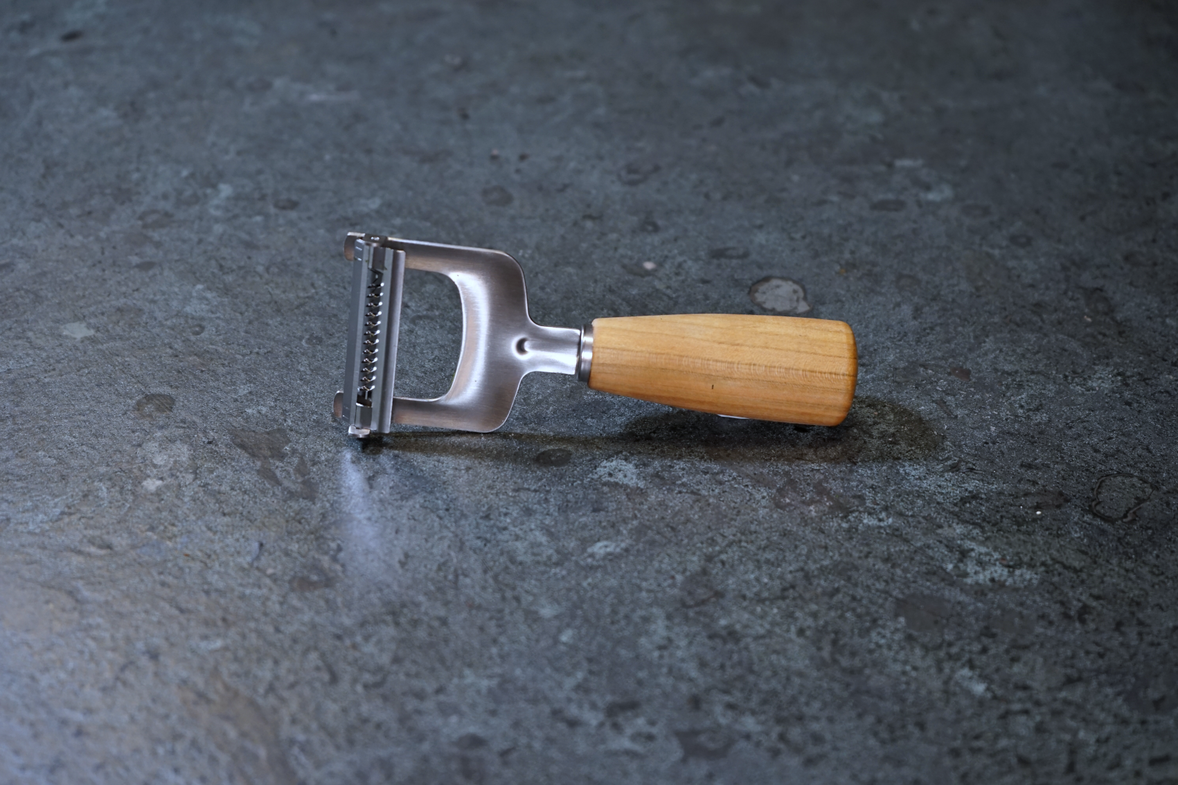 Julien / Spaghetti Schneider Kirschholz Griff