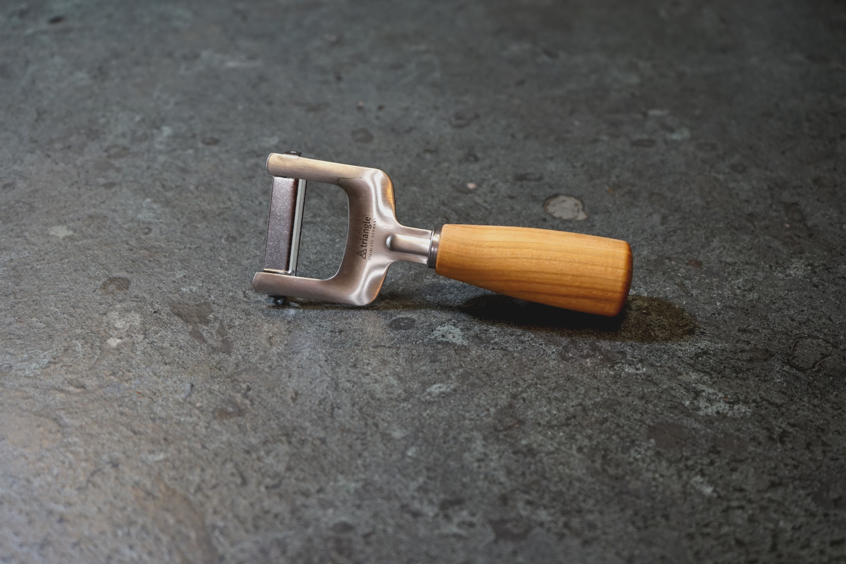 Julien / Spaghetti Schneider Kirschholz Griff